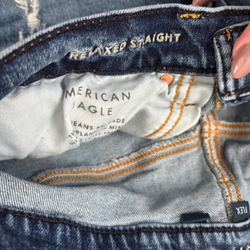 AE Relaxed Straight Leg Jeans - size 30X22 - Picture 6 of 7